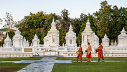Buddahist monks on their morning alms collection. Wat Suan Dok