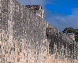 Chichén Itzá, Pokatok Ball Court